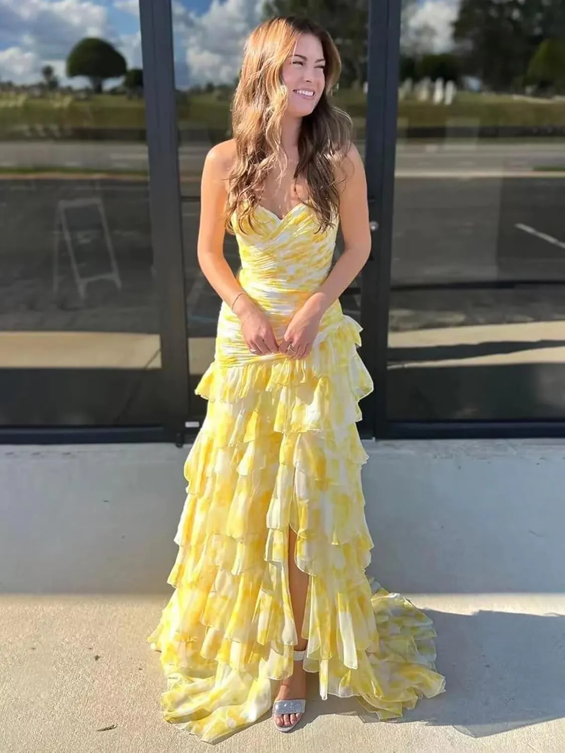 Floral Prom Dresses for Women 2025 Tiered Ball Gown A Line Long Strapless Formal Evening Party Dress with Slit