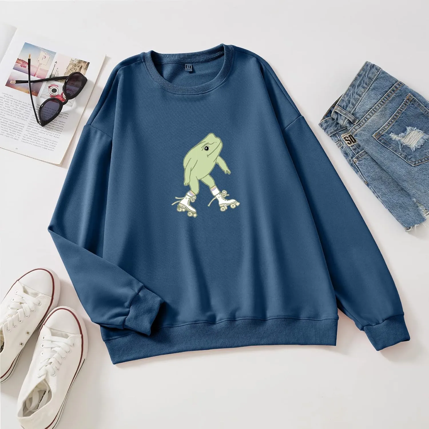 KEEVICI Cute Frog Sweatshirt for Teen Girls Kawaii Hoodie Oversized Aesthetic Animal Print Sweaters Baggy Crewneck Pullover