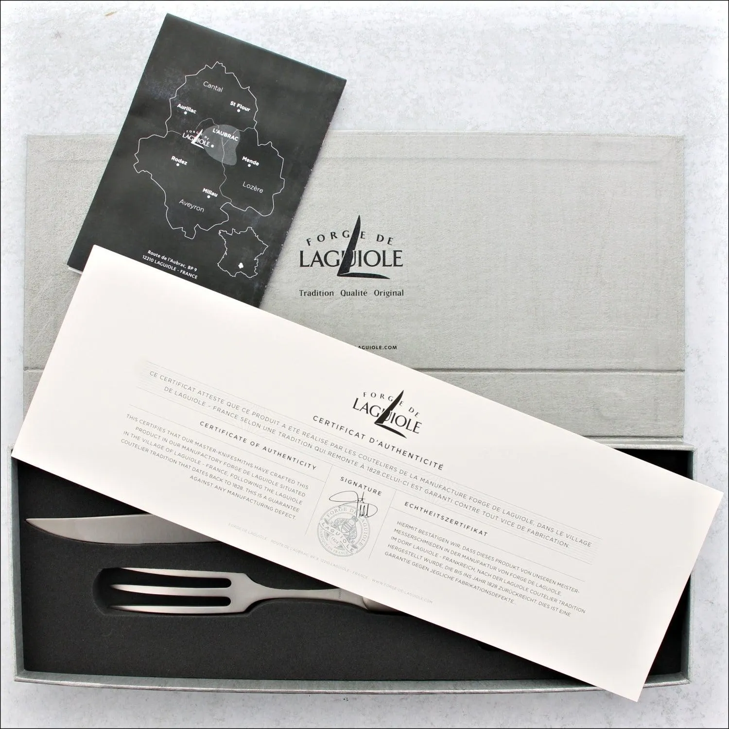 Laguiole XL Carving Set Dark Horn Tip Handle Shiny Finish
