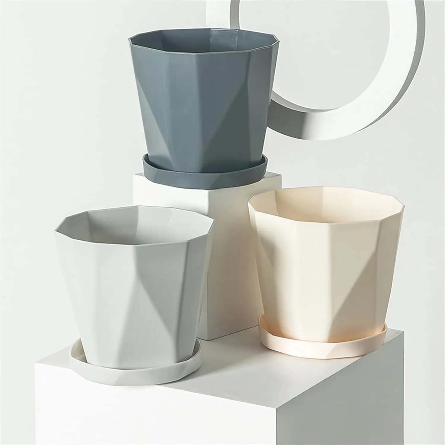 Nordic Style Resin Flower Pot
