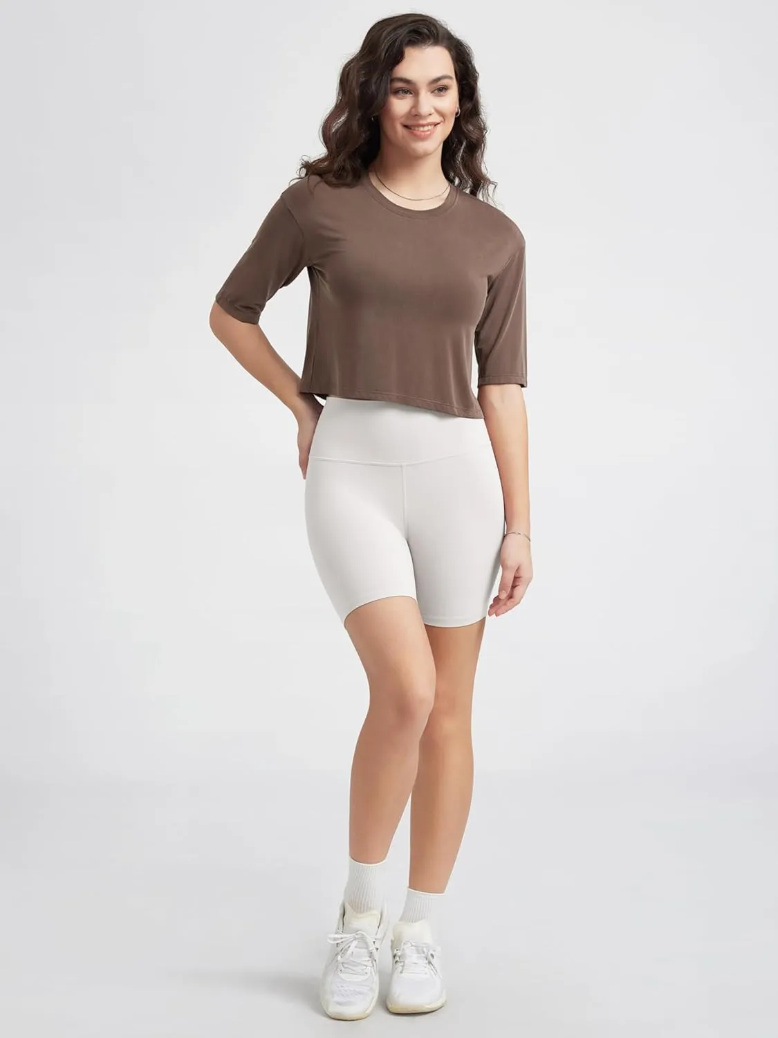 ODODOS Women's PeachSoft Relaxed Fit Cropped T-Shirt, Short Sleeve Crew Neck Casual Lounge Top