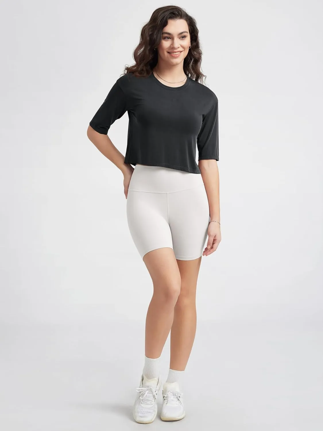 ODODOS Women's PeachSoft Relaxed Fit Cropped T-Shirt, Short Sleeve Crew Neck Casual Lounge Top