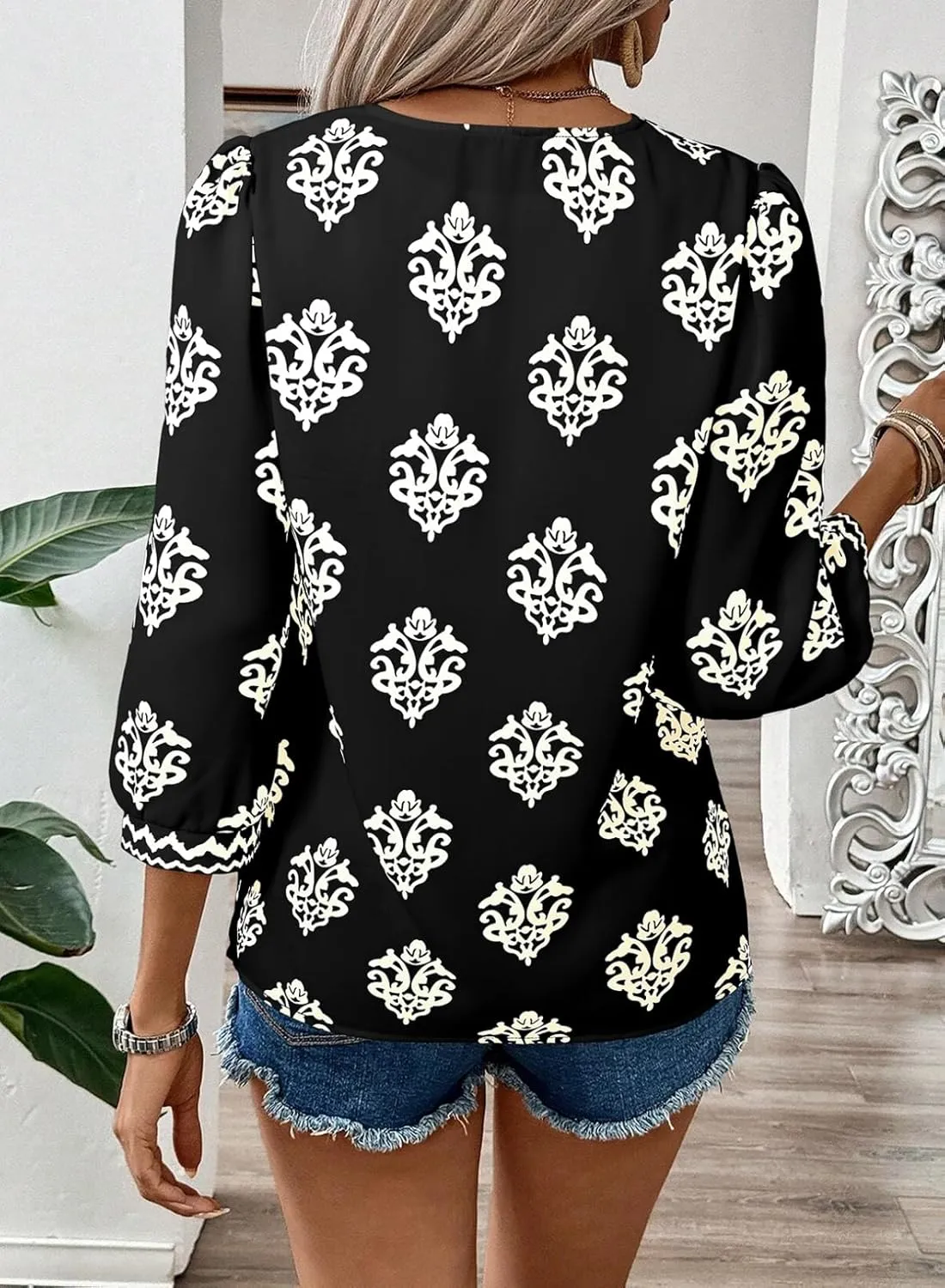 SHEWIN Women's Casual V Neck Floral Print Chiffon Blouses 3/4 Sleeve Boho Summer Tops Shirts