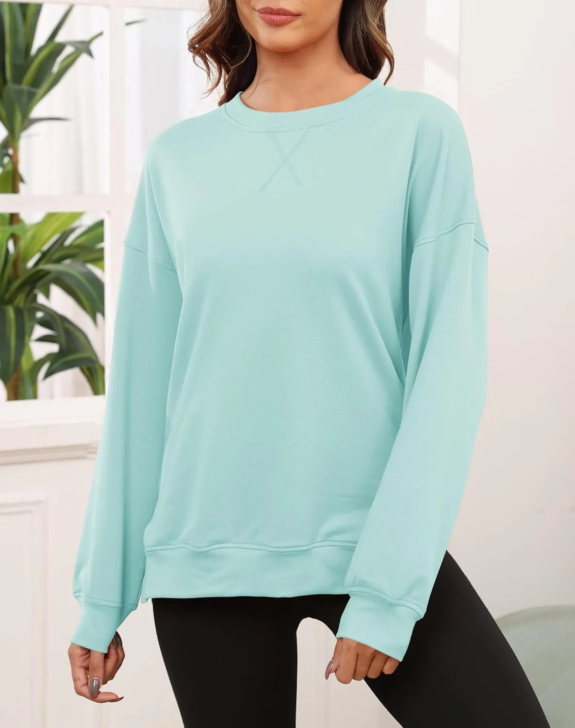 Smile Fish Women's Crewneck Sweatshirt Long Sleeve Side Split Tunic Tops Relaxed Fit Fall Shirts