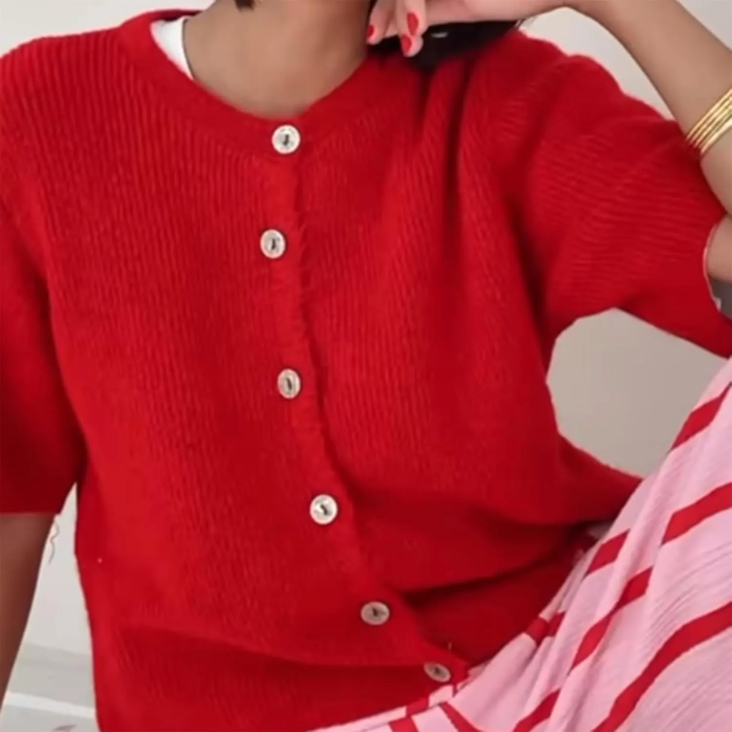 Women Knitted Button Down Short Sleeve Tops Y2K Solid Color Crew Neck Relaxed Sweater Cardigan Going Out Knit Tops