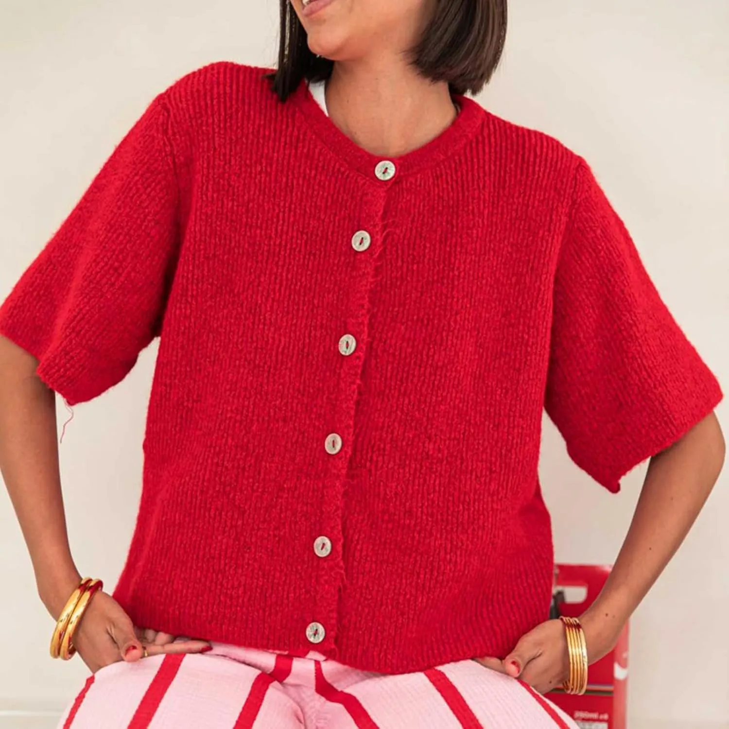 Women Knitted Button Down Short Sleeve Tops Y2K Solid Color Crew Neck Relaxed Sweater Cardigan Going Out Knit Tops