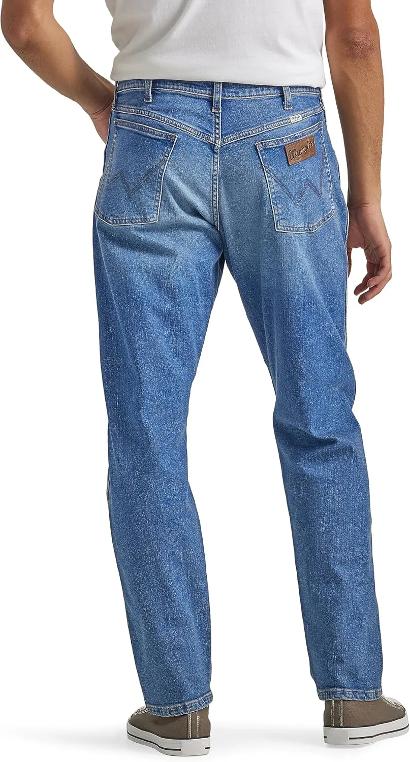 Wrangler Men's Relaxed Fit Taper Jeans
