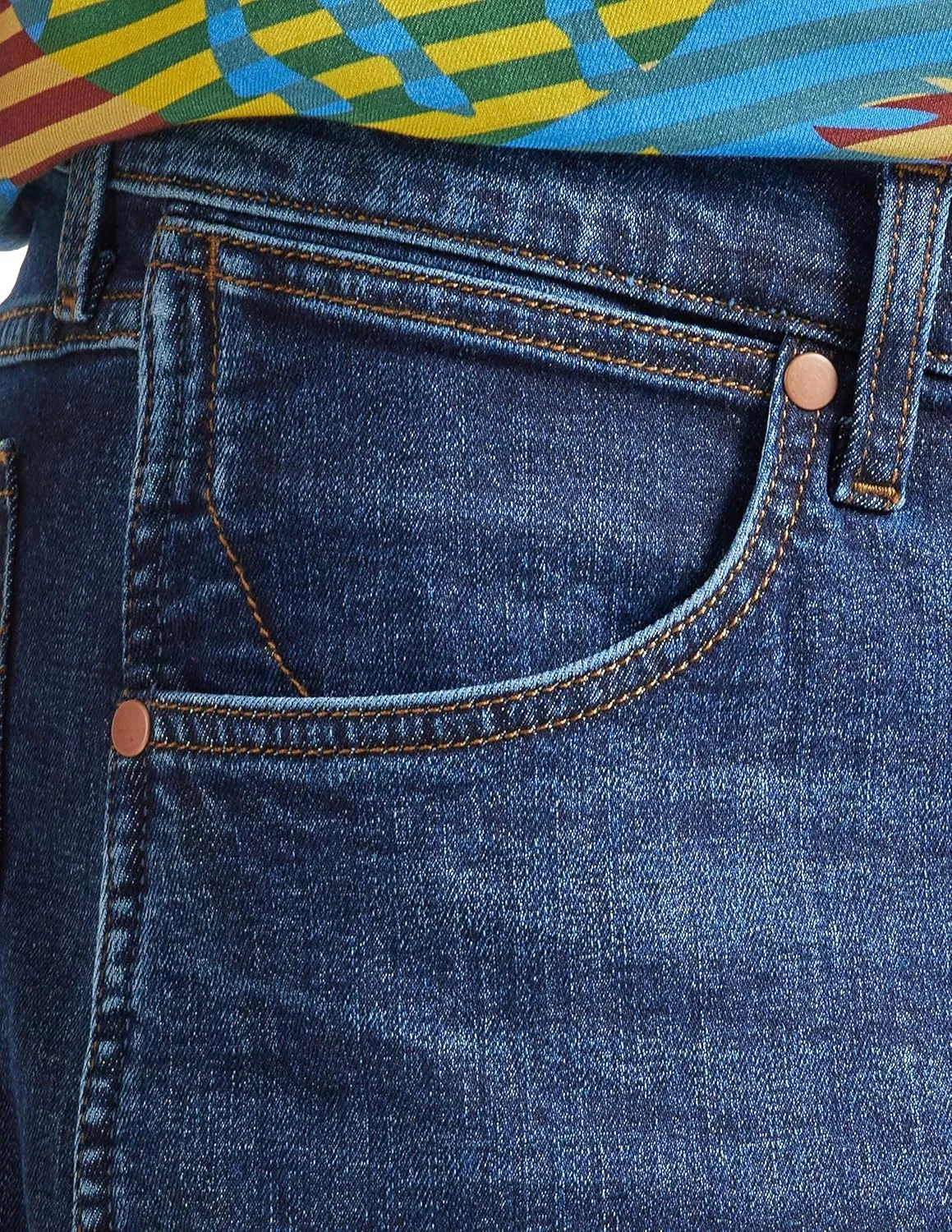 Wrangler Men's Relaxed Fit Taper Jeans